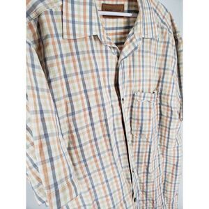 ClearWater Outfitters Colorful Plaid Short Sleeve Button Up Size L Very Good Con